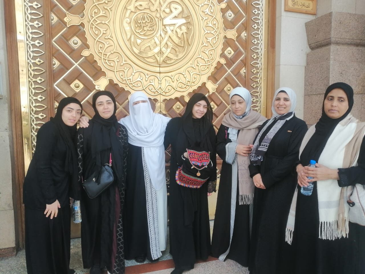 لحظات من رحلة عمرة مع وائل فريد