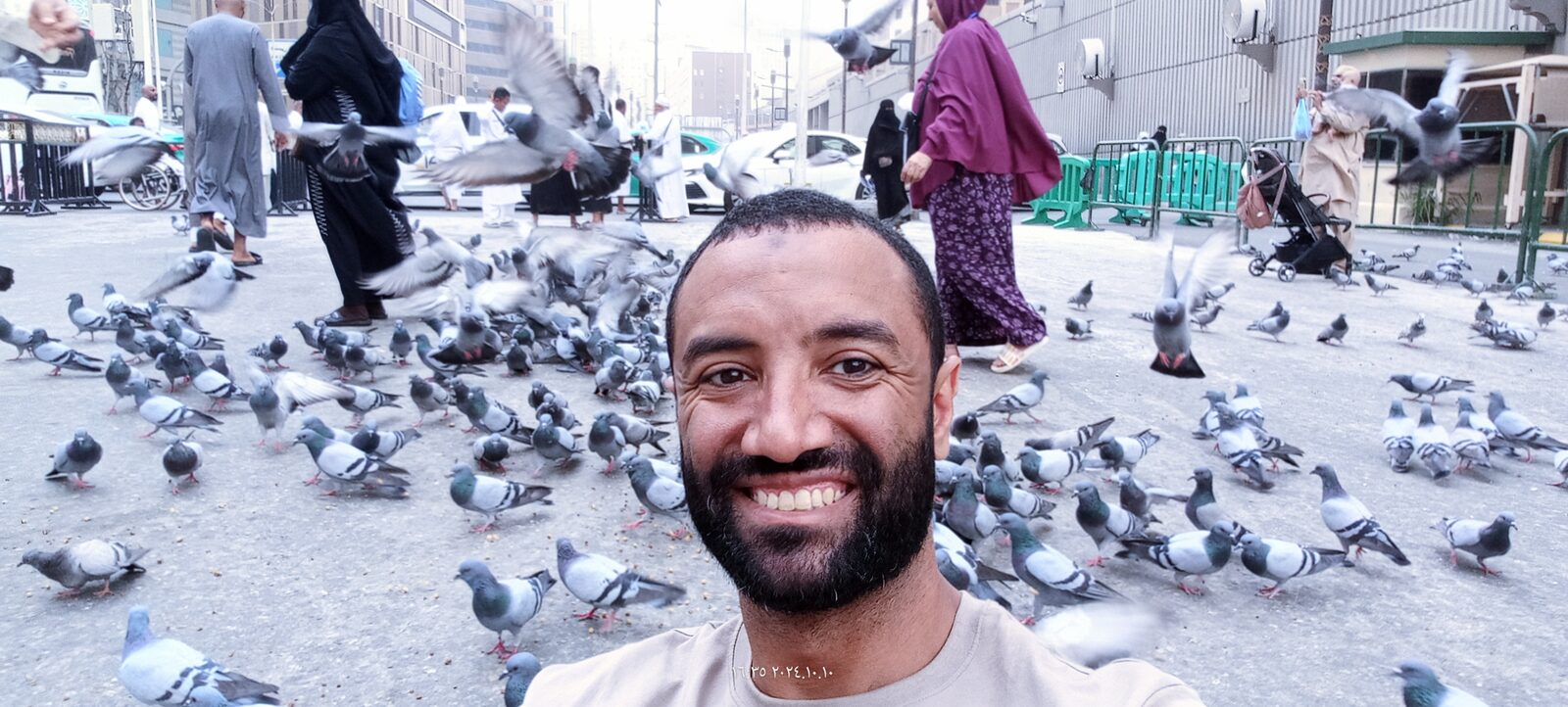 لحظات من رحلة عمرة مع وائل فريد