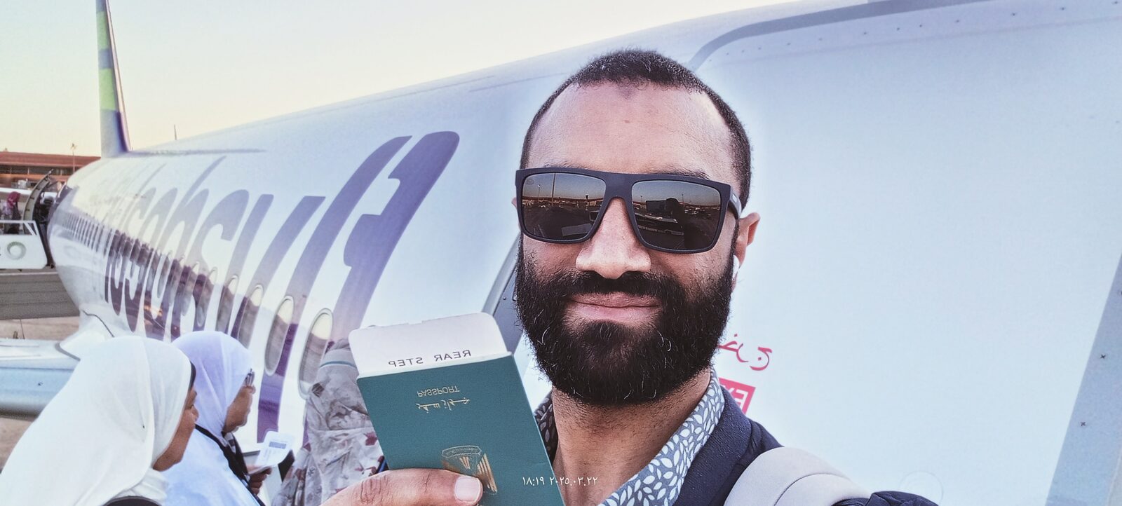 لحظات من رحلة عمرة مع وائل فريد